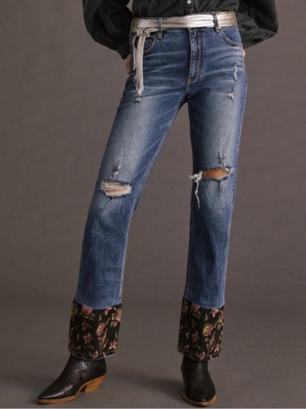 Anthro x Pilcro 25 Vintage Blue Medium Wash Distressed Embroidered Hem Jeans